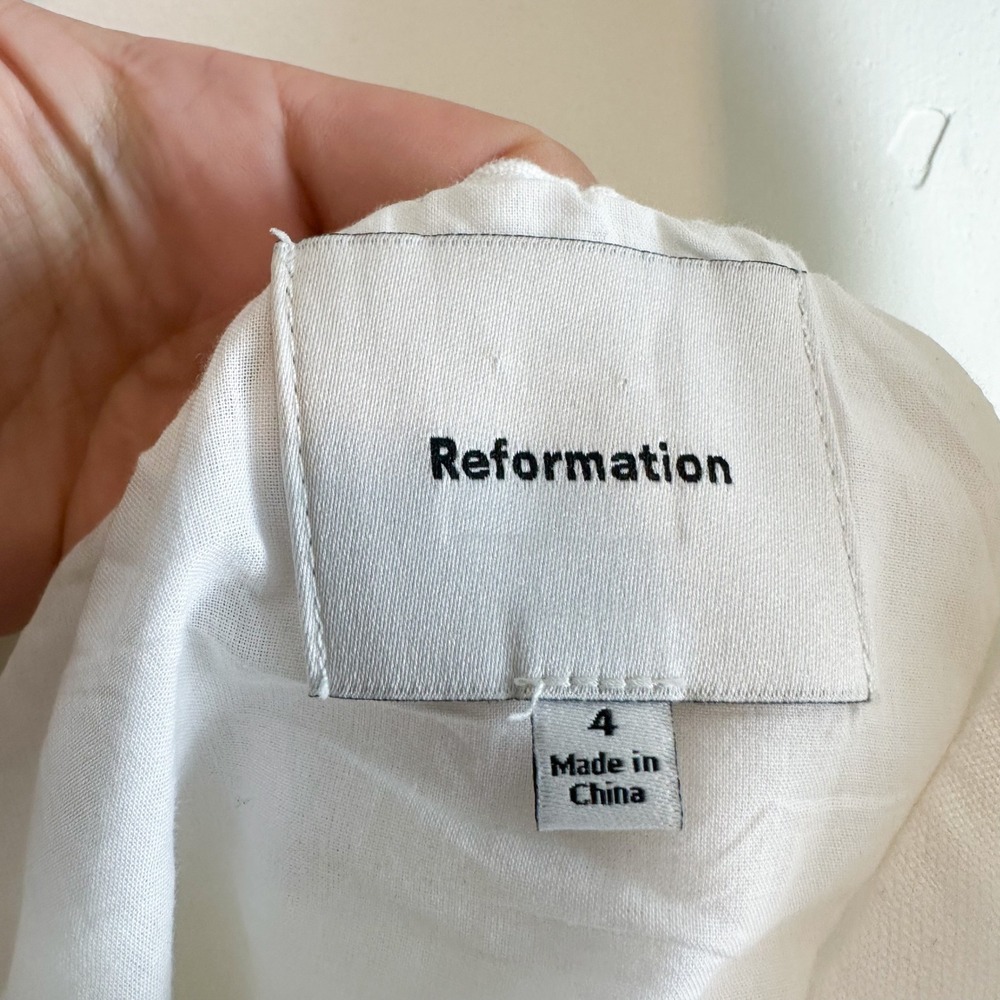 Reformation | Tate 100% Linen Halter Button Vest Top in White - Picture 6 of 6